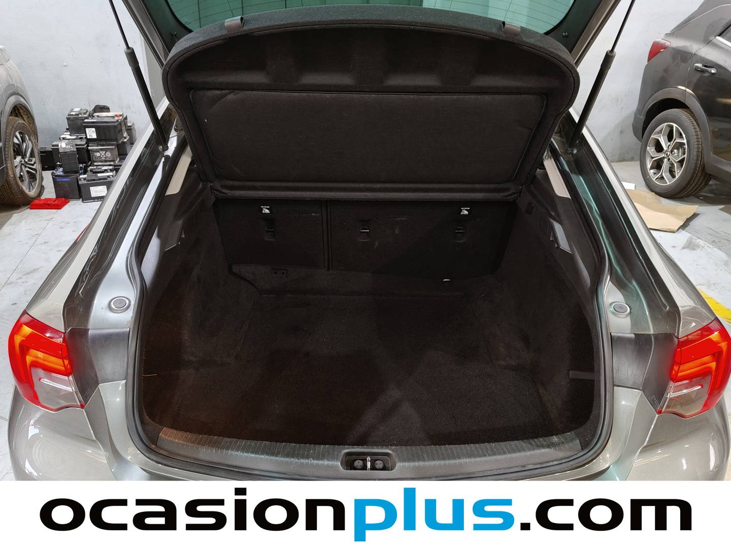 Foto asientos delanteros Opel Insignia Opel Insignia GS 1.6 CDTI TD Selective Pro (136 CV)