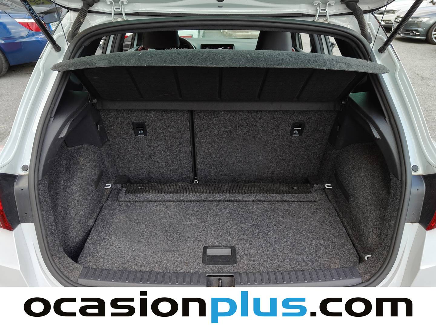 Foto Seat Arona SEAT Arona 1.0 TSI S&S FR XL  (115 CV)