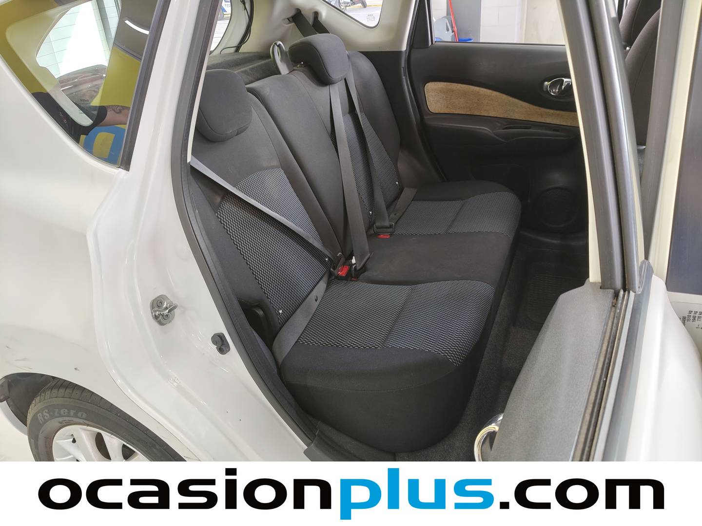Foto asientos delanteros Nissan NOTE Nissan Note 1.2G ACENTA (80 CV)