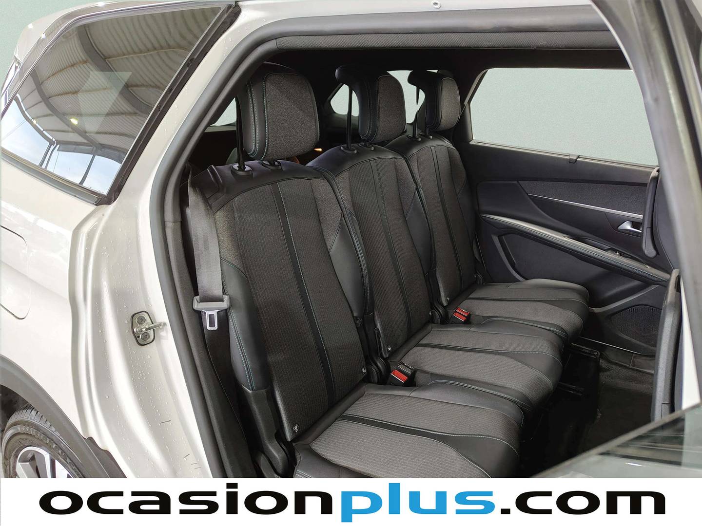 Peugeot 5008 Peugeot 5008 BlueHDI 130 S&S Allure Pack EAT8 (130 CV) 7 Plazas automático