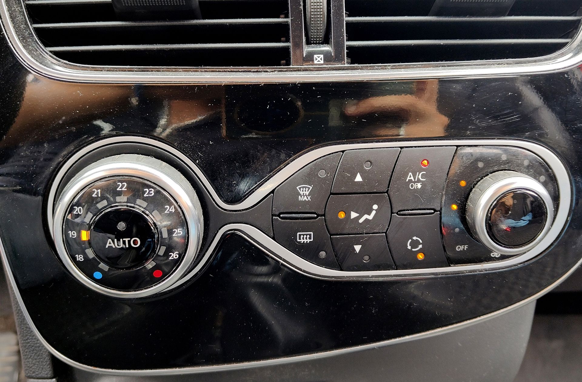 Renault Clio Sport Tourer Zen Energy TCe - foto 31