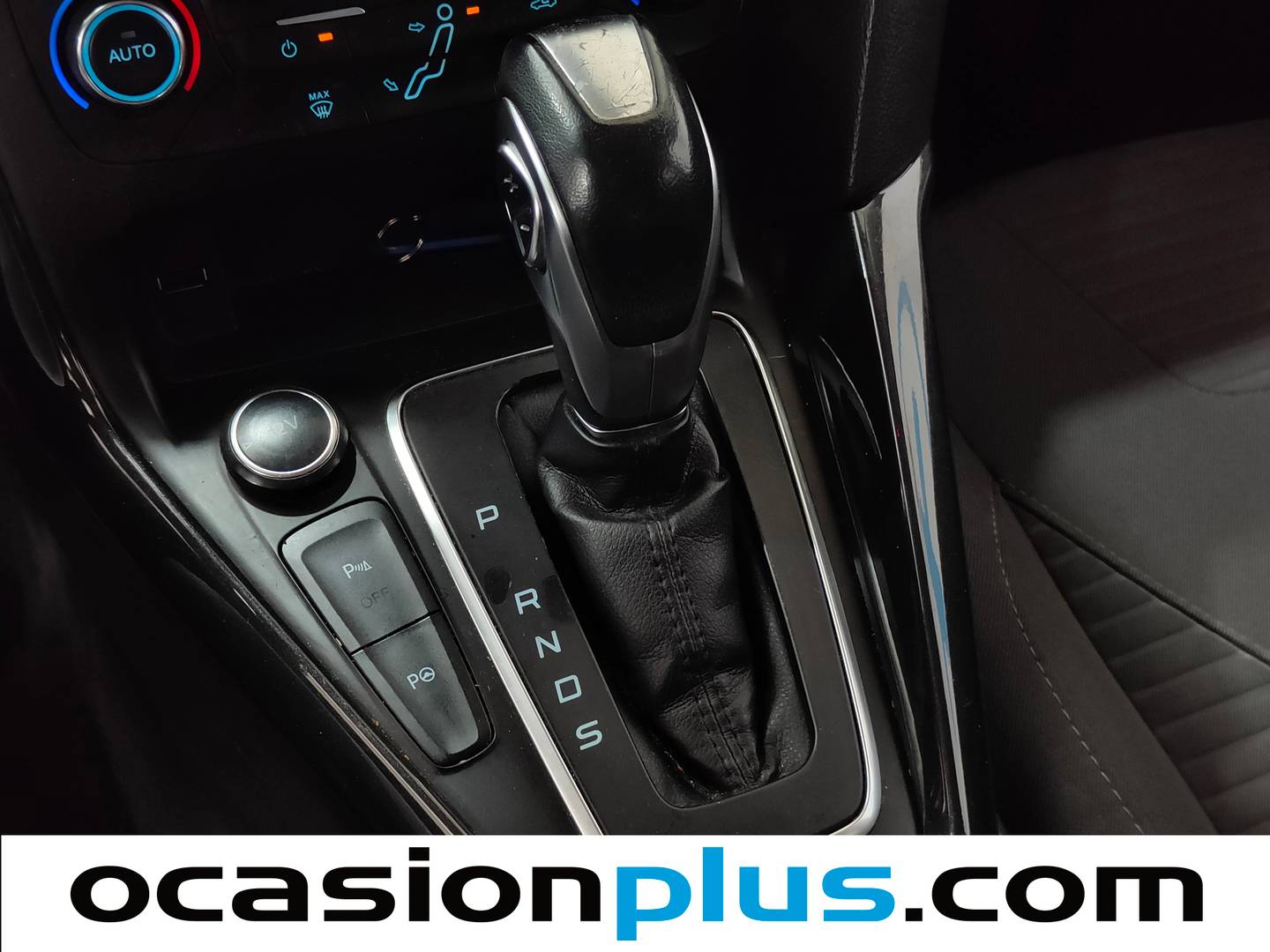 Ford Focus Ford Focus 1.5 TDCI Titanium Powershift (120 CV) de segunda mano