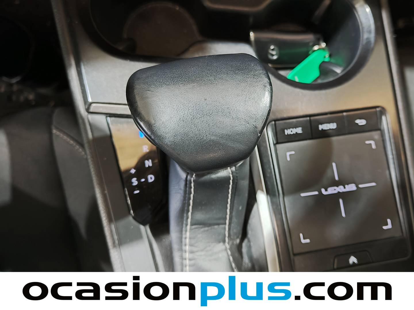 Foto Lexus UX Lexus UX 250h Business 2WD (184 CV)