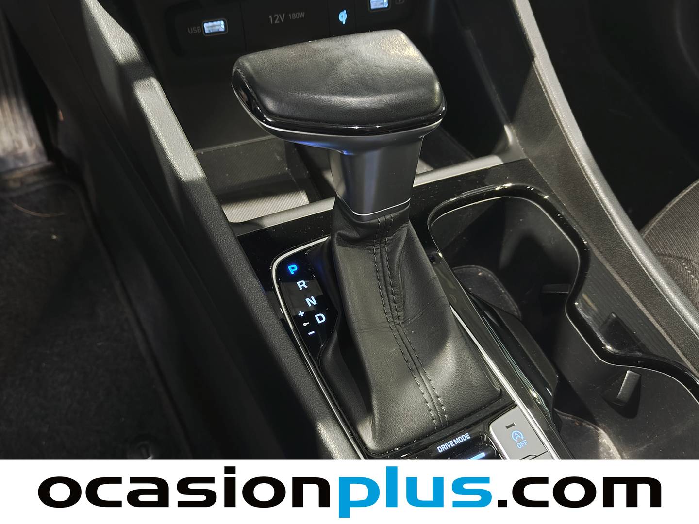 Foto Hyundai Tucson Hyundai Tucson 1.6 CRDI 48V Maxx Sky DCT (136 CV)