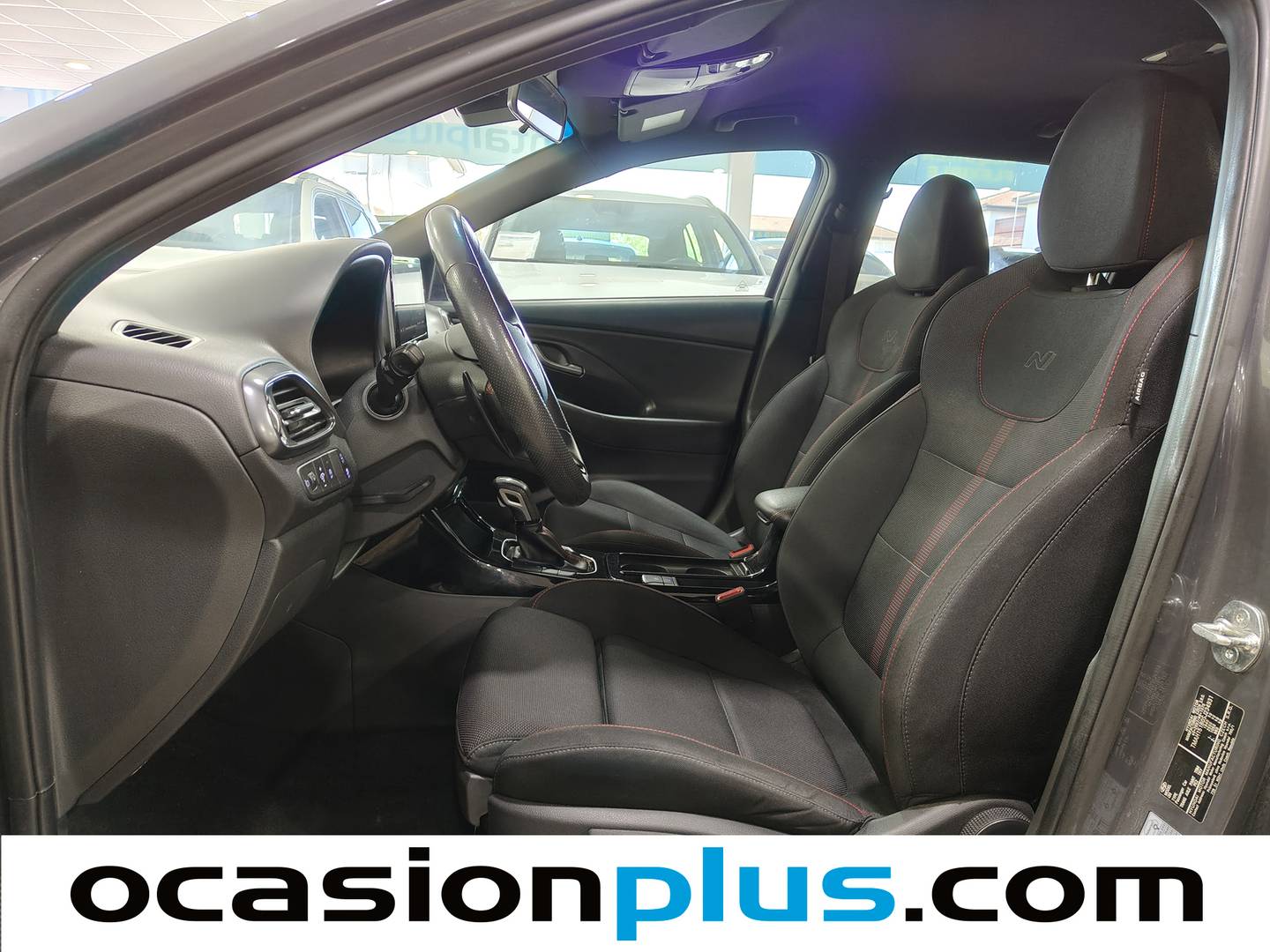 Foto asientos delanteros Hyundai i30 Hyundai i30 1.0 TGDI N Line DCT (100 CV)