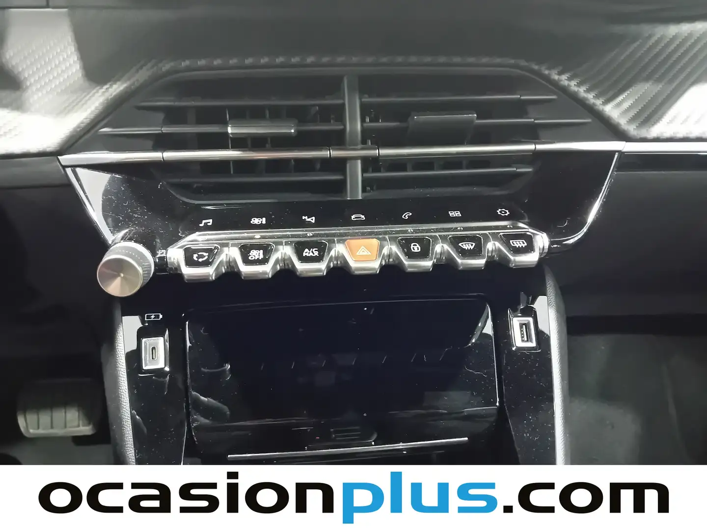 Foto Peugeot 2008 Peugeot 2008 PureTech 130 S&S Allure Pack EAT8 (130 CV)