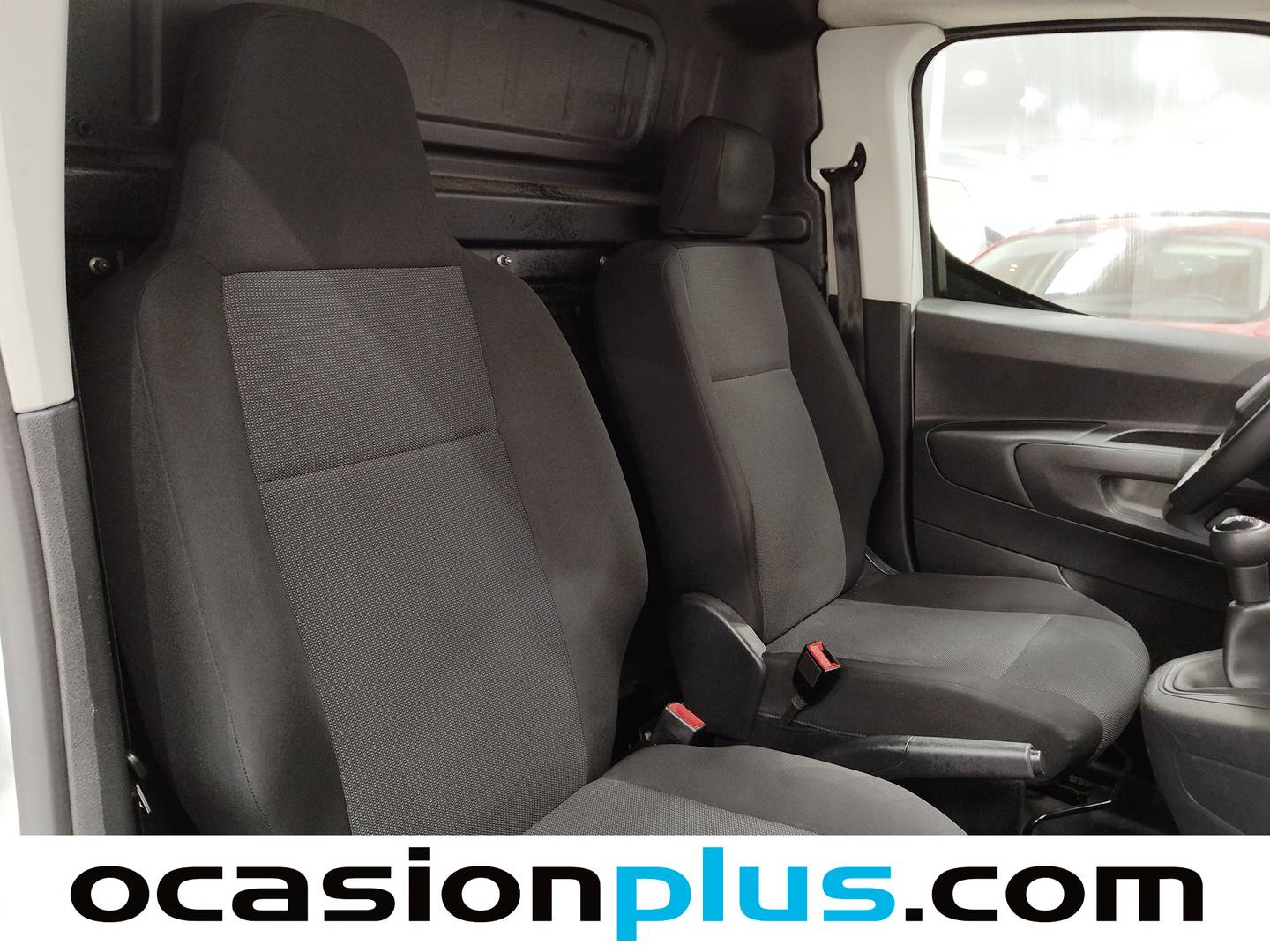 Fotos maletero Peugeot Partner Peugeot Partner Furgon BlueHDi 100 S&S Premium Standard 600kg (98 CV)