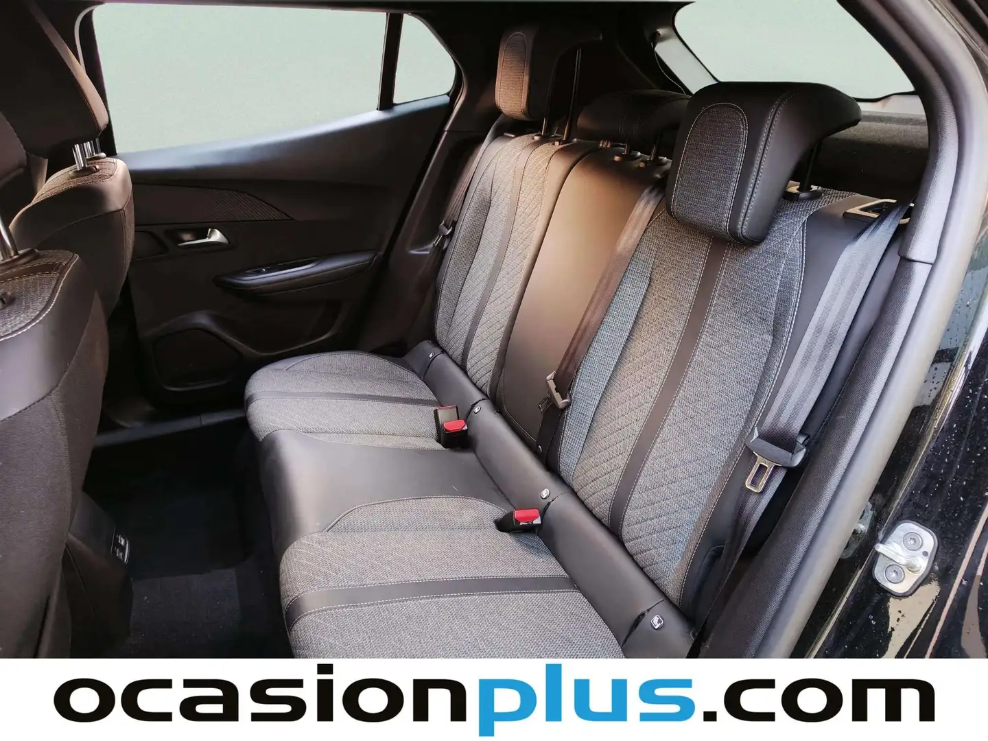 Foto Peugeot 2008 Peugeot 2008 PureTech 100 S&S Allure (100 CV)