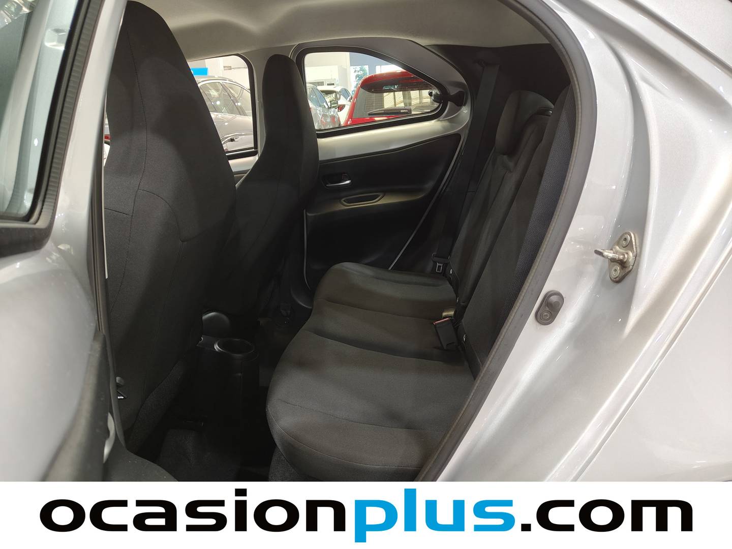 Toyota Aygo X Cross Toyota Aygo X Cross 1.0 VVT-I Play (72 CV) de segunda mano