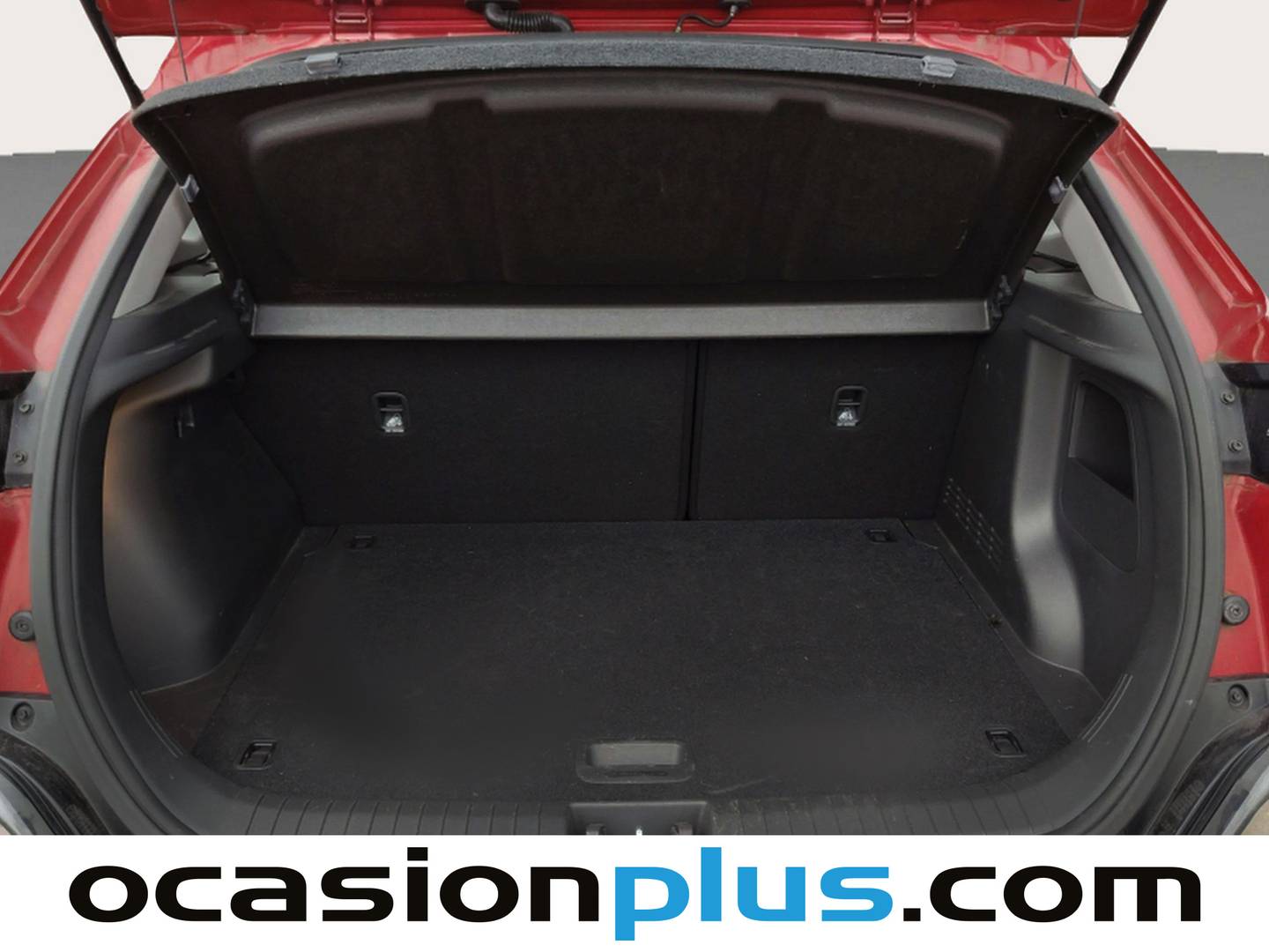 Foto Hyundai Kona Hyundai Kona 1.6 CRDi 48V Maxx 4x2 (136 CV)