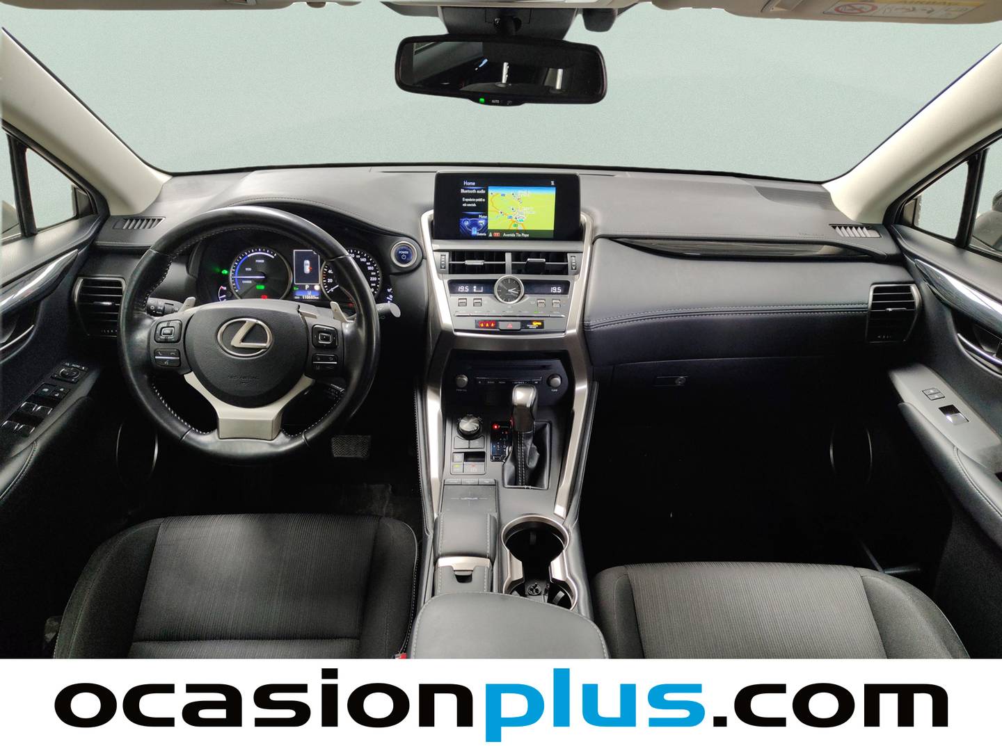 Lexus NX Lexus NX 300h Business Navigation 2WD (197 CV) de ocasión
