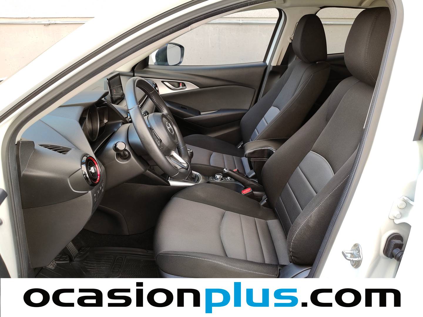 Foto asientos delanteros Mazda CX-3 Mazda CX-3 2.0 SKYACTIV GE Style+ 2WD (120 CV)