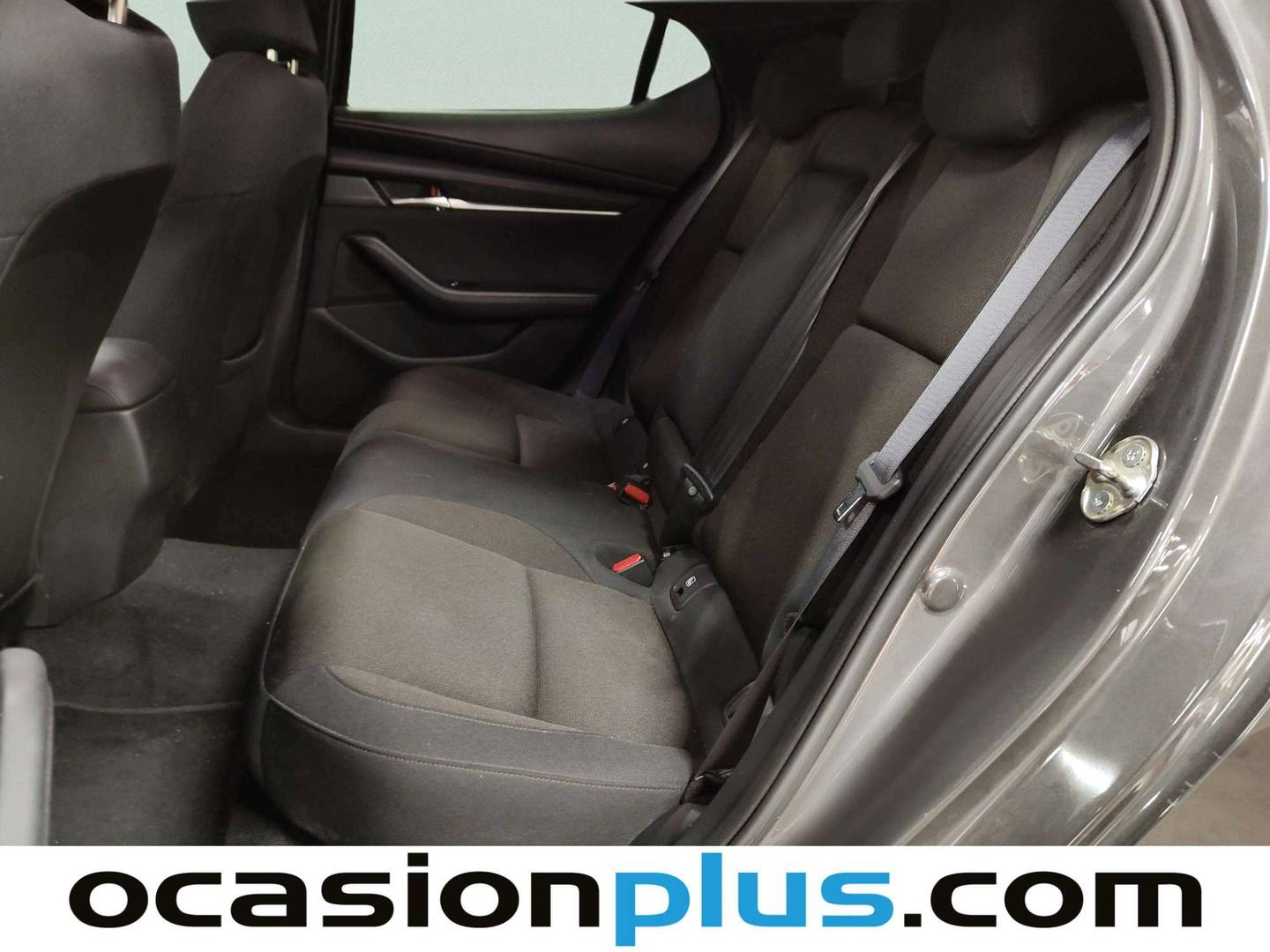 Foto asientos traseros Mazda Mazda3 Mazda Mazda 3 2.0 e-Skyactiv-G Evolution (122 CV)