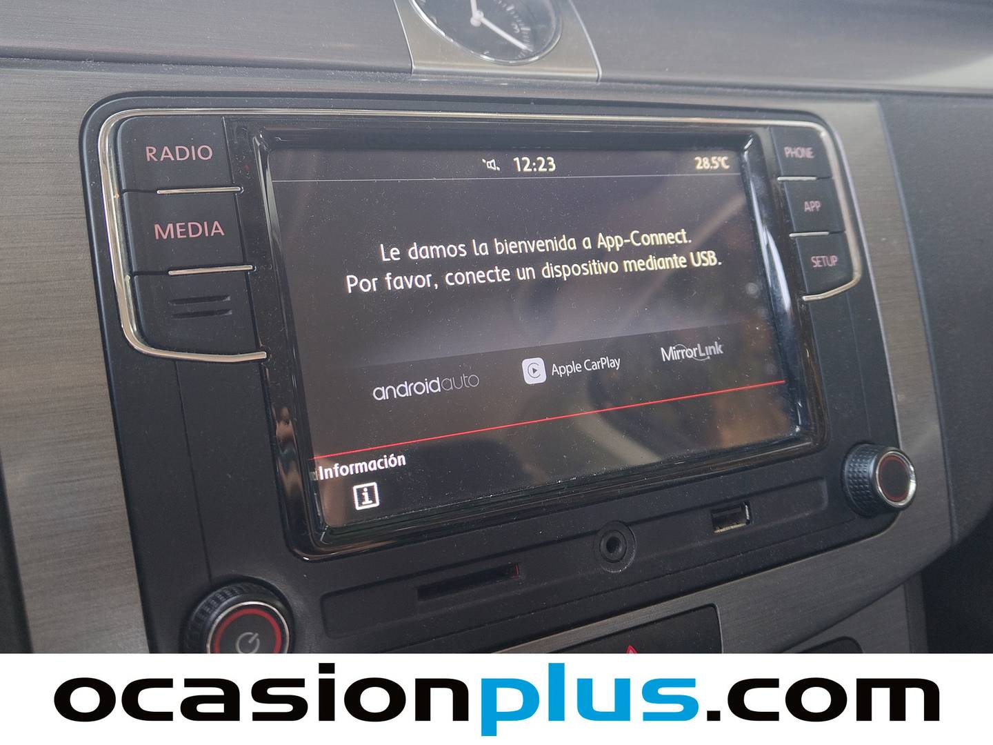 Extras y acabados del Volkswagen Passat Volkswagen Passat Advance 2.0 TDI BMT (140 CV)