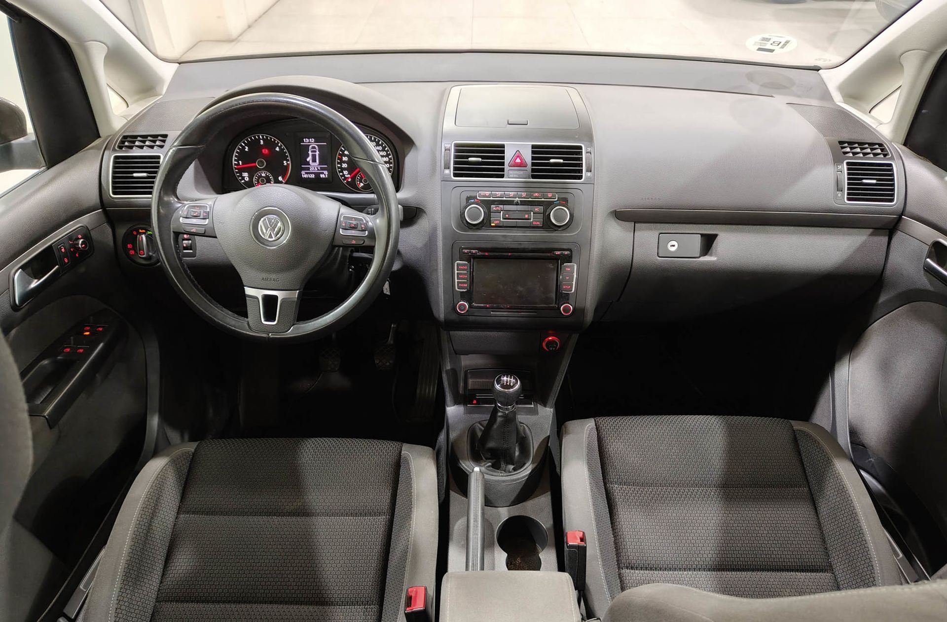 Volkswagen Touran Advance 1.6 TDI - foto 7