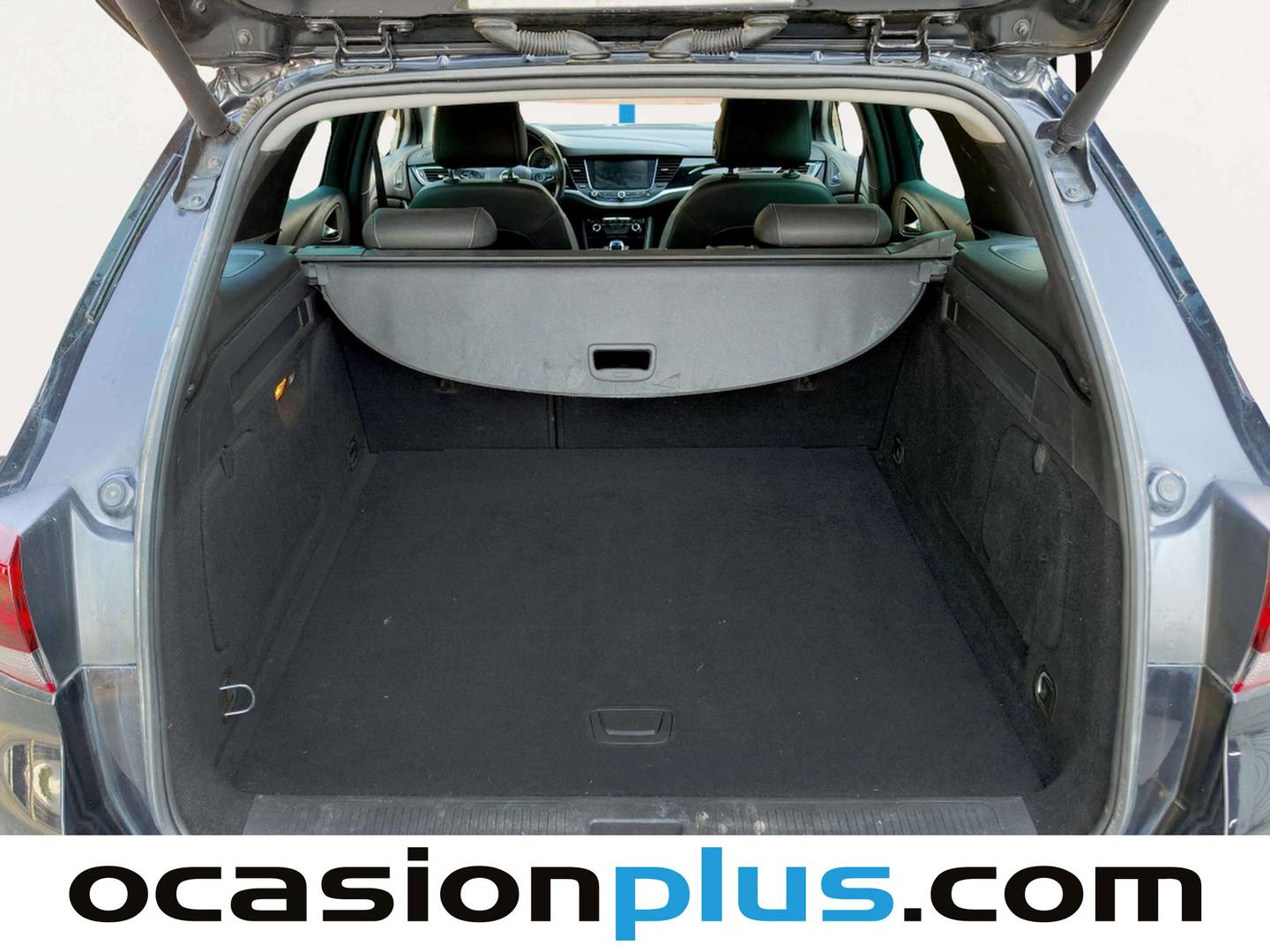 Fotos maletero Opel Astra Opel Astra Sports Tourer 1.6 CDTI S/S Innovation (136 CV)