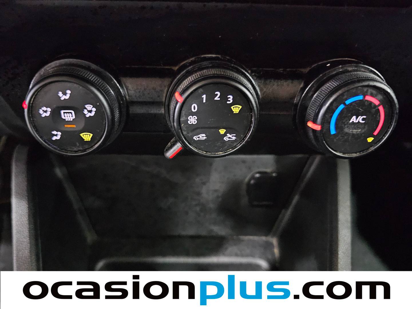 Foto Dacia Duster Dacia Duster Essential TCE 4X2 (100 CV) 4X2