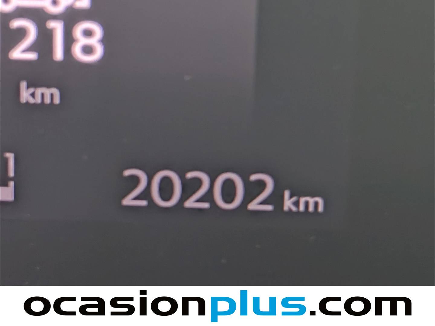 Foto Citroën C4 X Citroen C4 X PureTech 100 S&S 6v You (102 CV)