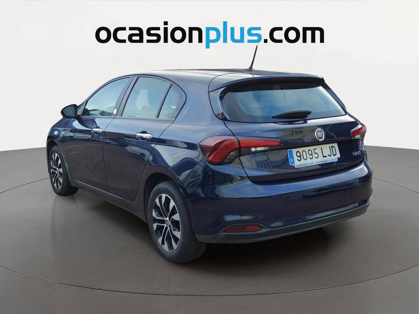 Foto trasera Fiat Tipo Fiat Tipo 1.3 Multijet Mirror (95 CV) izquierda