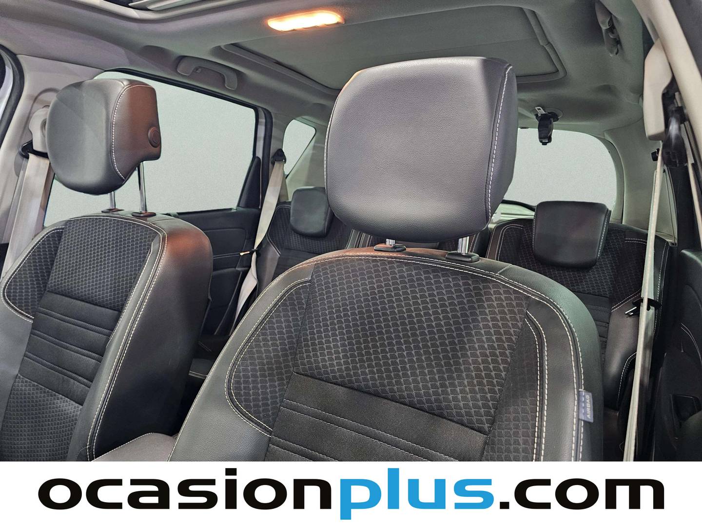 Equipamiento del Renault Scénic Renault Scenic dCi 130 Bose Energy (130 CV)