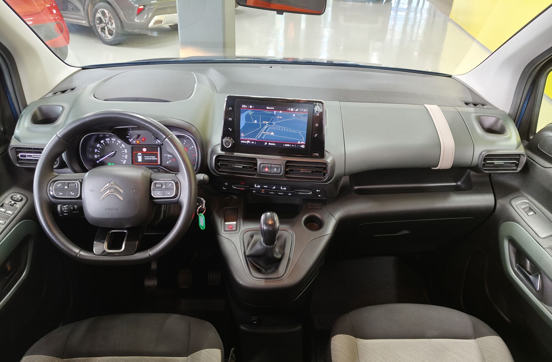 Citroën Berlingo BlueHDi 100 Talla M Shine - foto 6