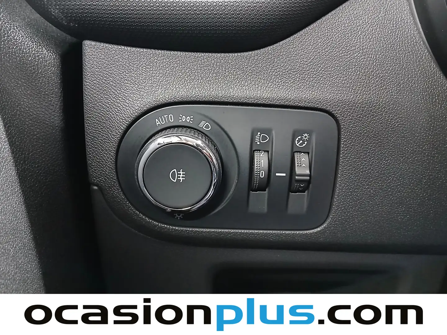 Foto Opel Crossland Opel Crossland 1.2 Edition (110 CV)