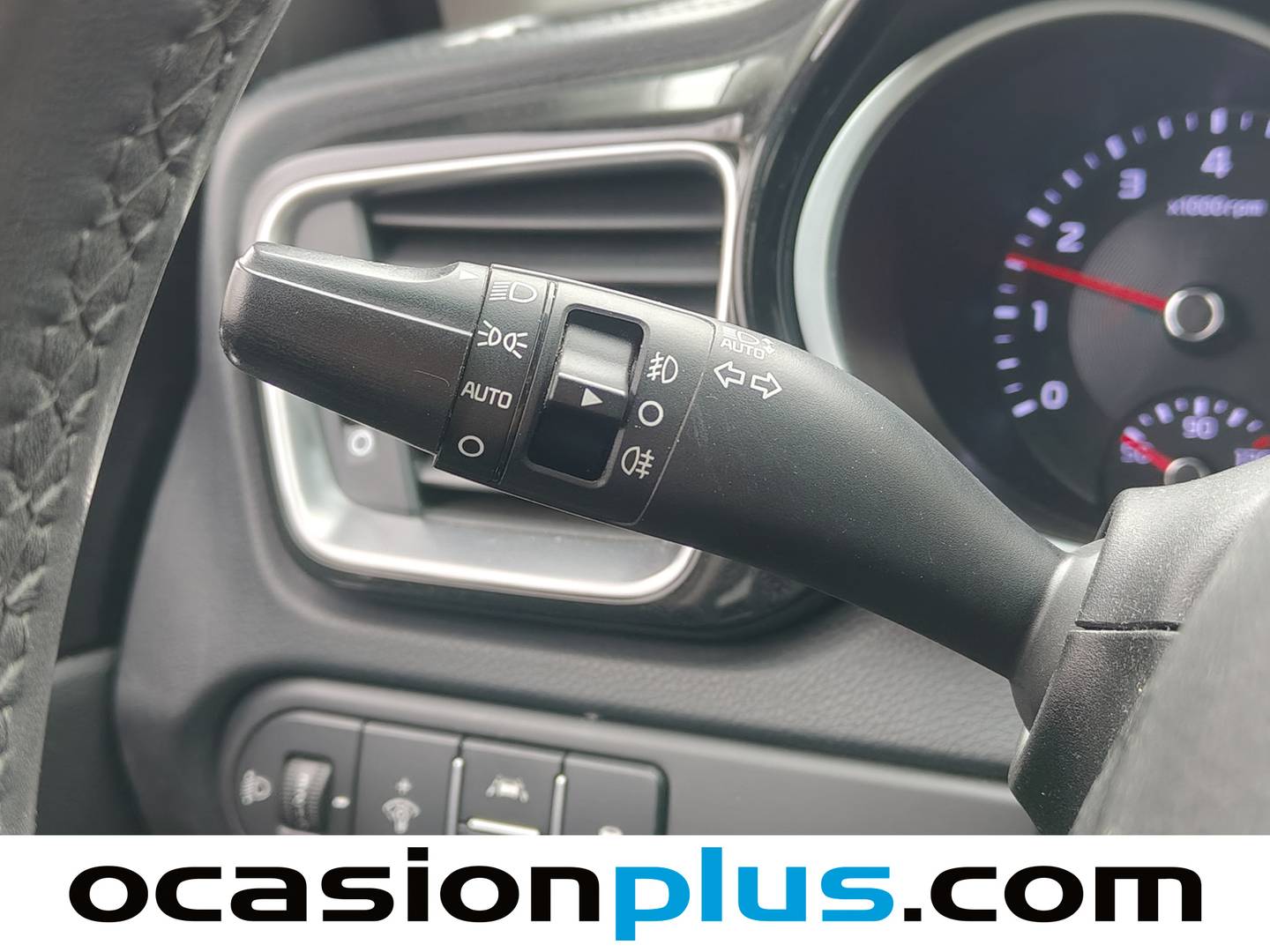 KIA Ceed Kia Ceed 1.4 CVVT Tech (100 CV) de segunda mano