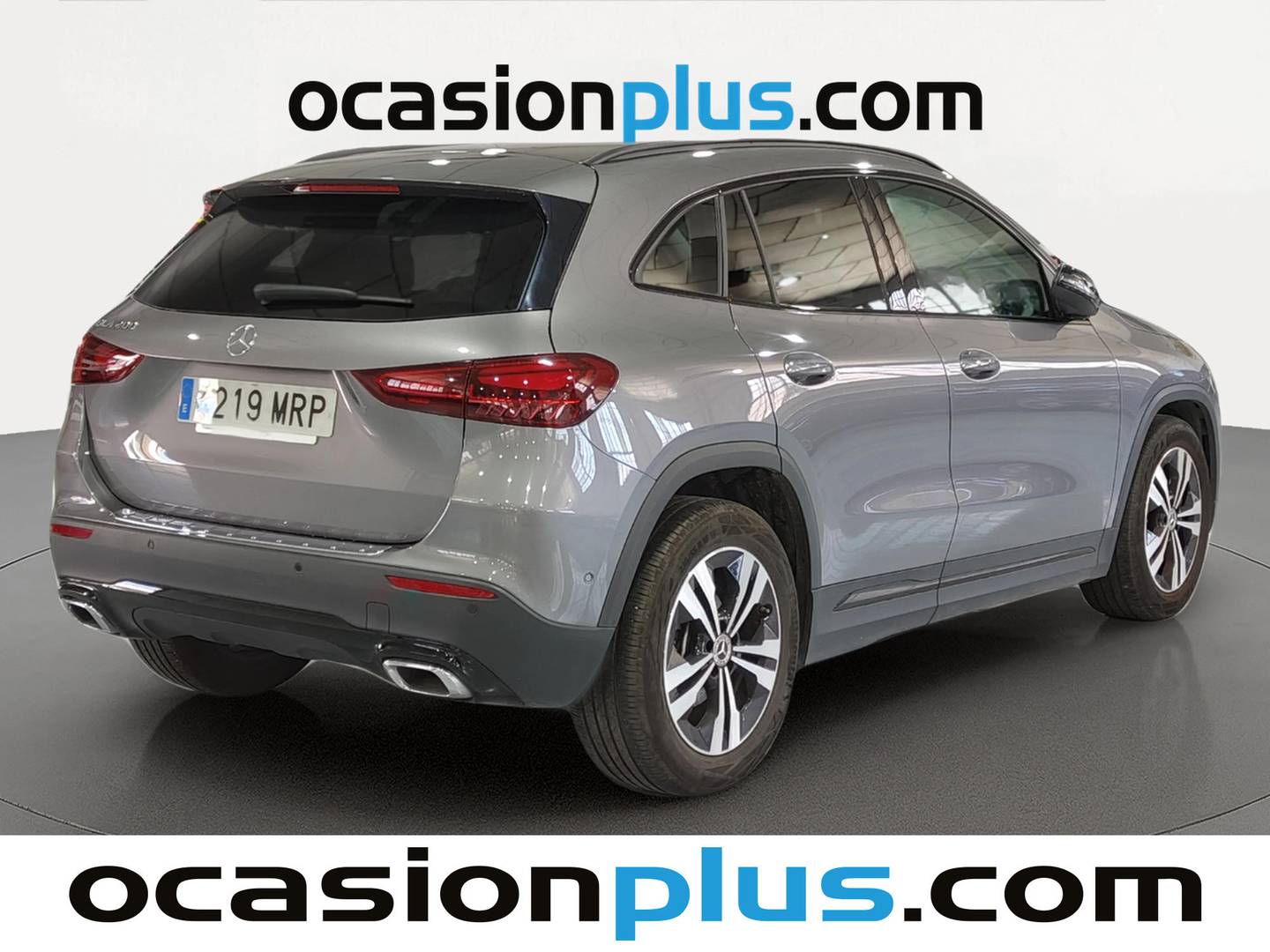 Foto trasera Mercedes GLA Mercedes GLA 200 (163 CV) derecha