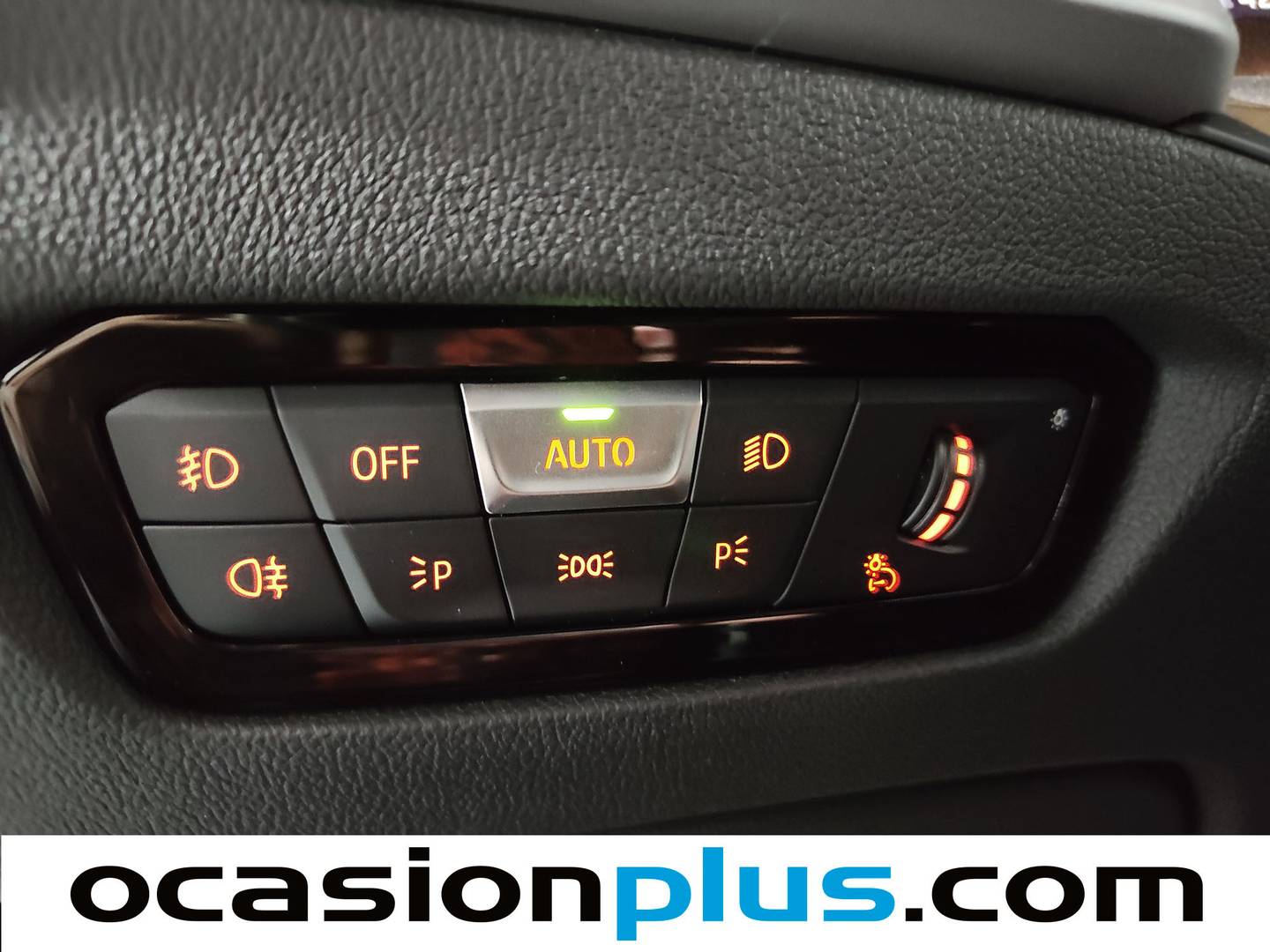 Foto BMW Serie 3 BMW Serie 3 320i (184 CV)