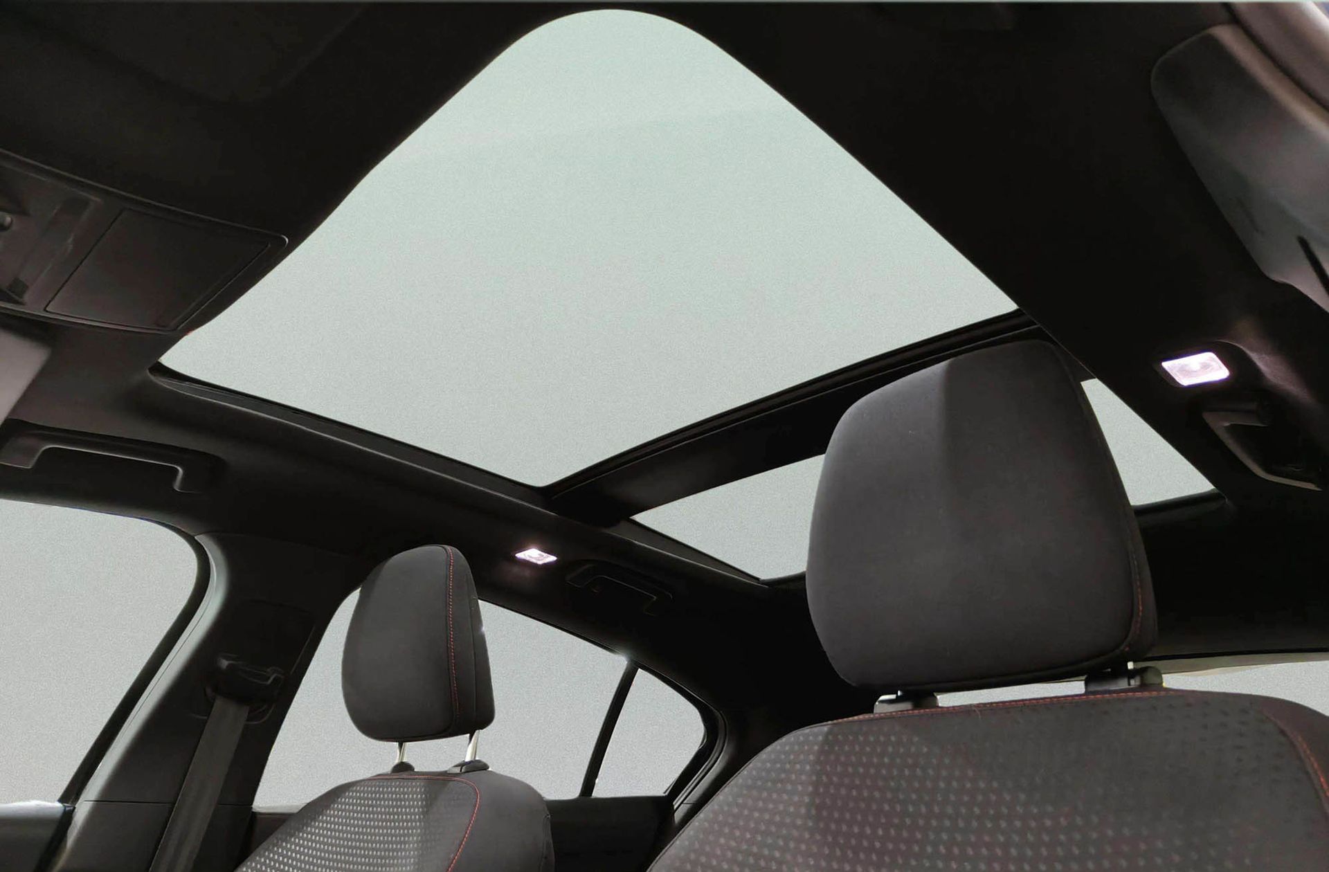 Ford Focus 1.5 EcoBoost ST-Line - foto 7