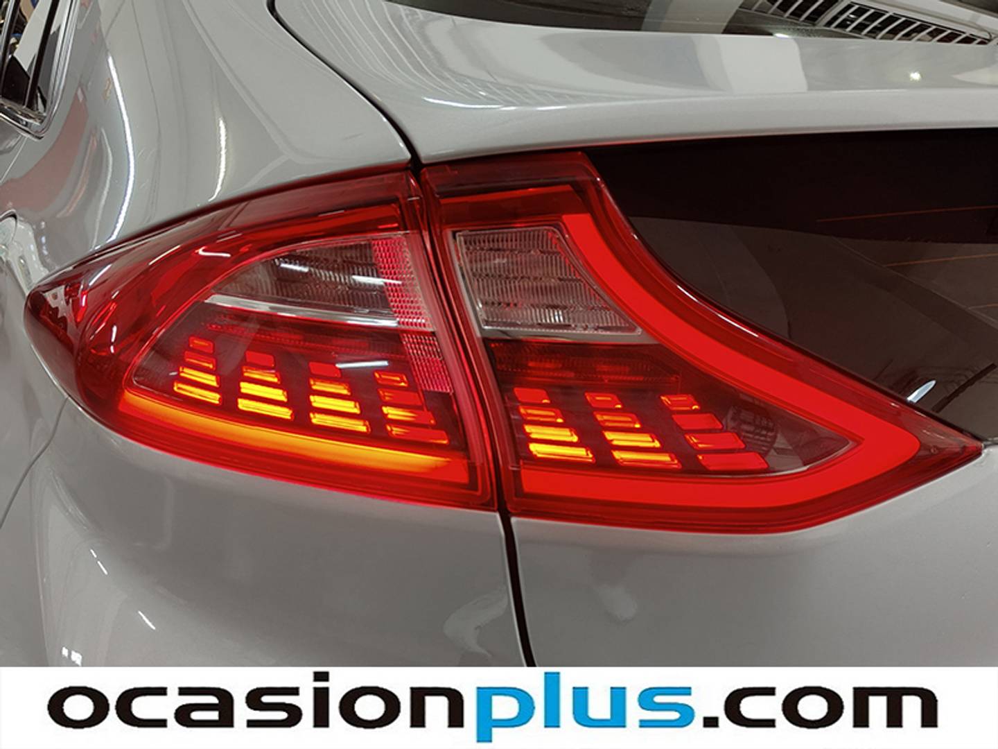 Foto Hyundai IONIQ Hyundai Ioniq EV Style (120 CV)