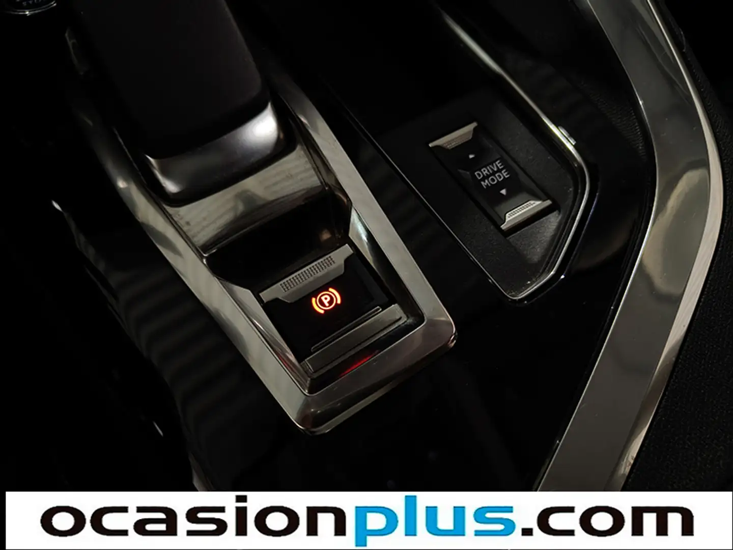 Foto Peugeot 3008 Hybrid Peugeot 3008 Hybrid 225 Allure e-EAT8 (225 CV)