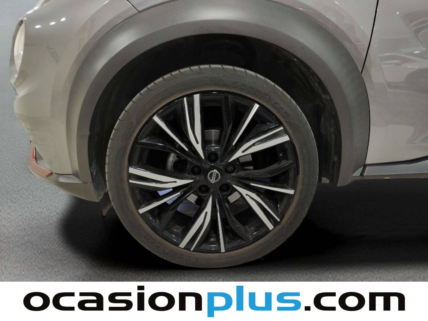 Nissan JUKE Nissan Juke DIG-T N-Design Chic 4x2 DCT(117 CV) seminuevo