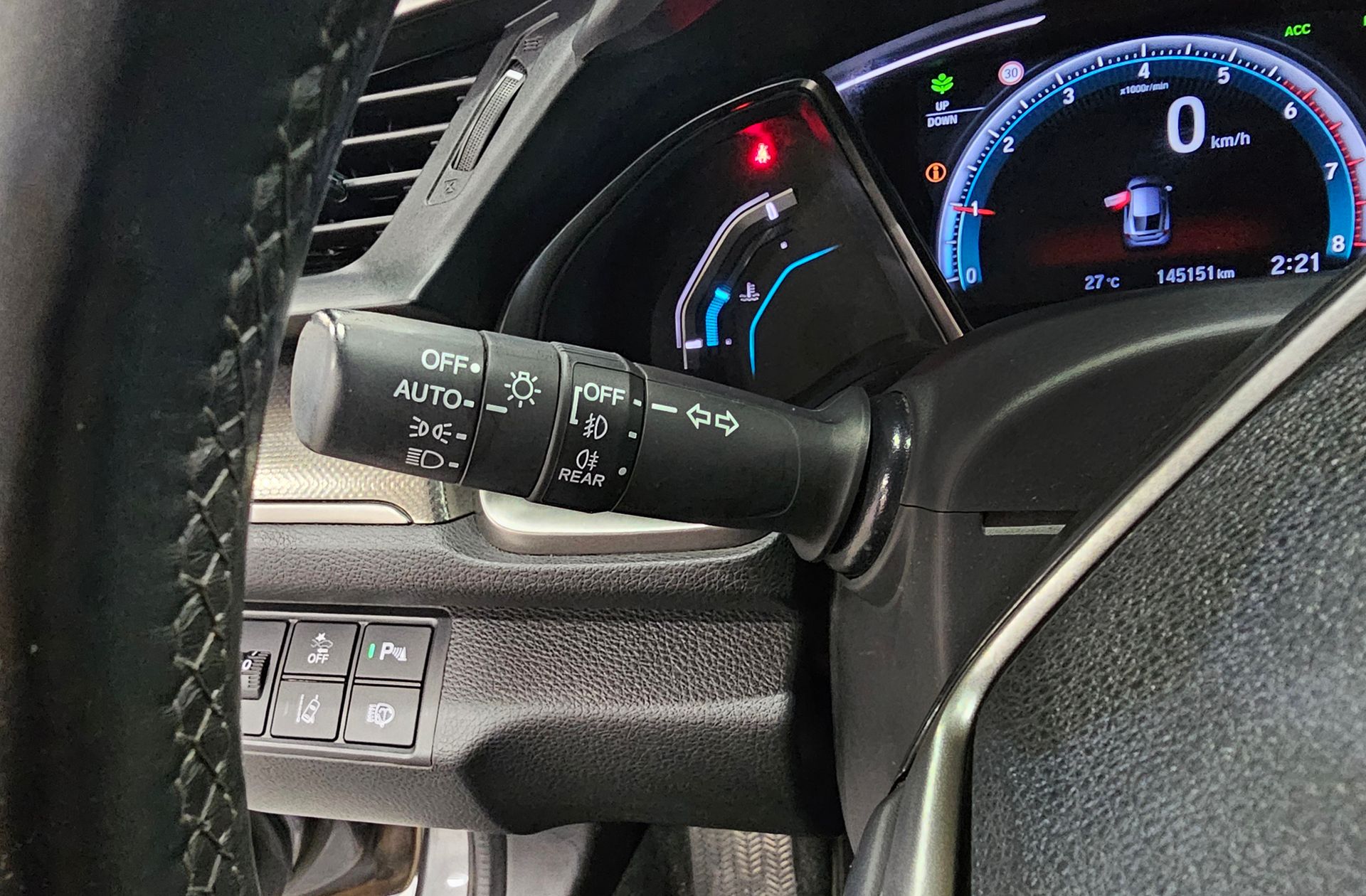 Honda Civic 1.0 I-VTEC Turbo Elegance Navi - foto 27