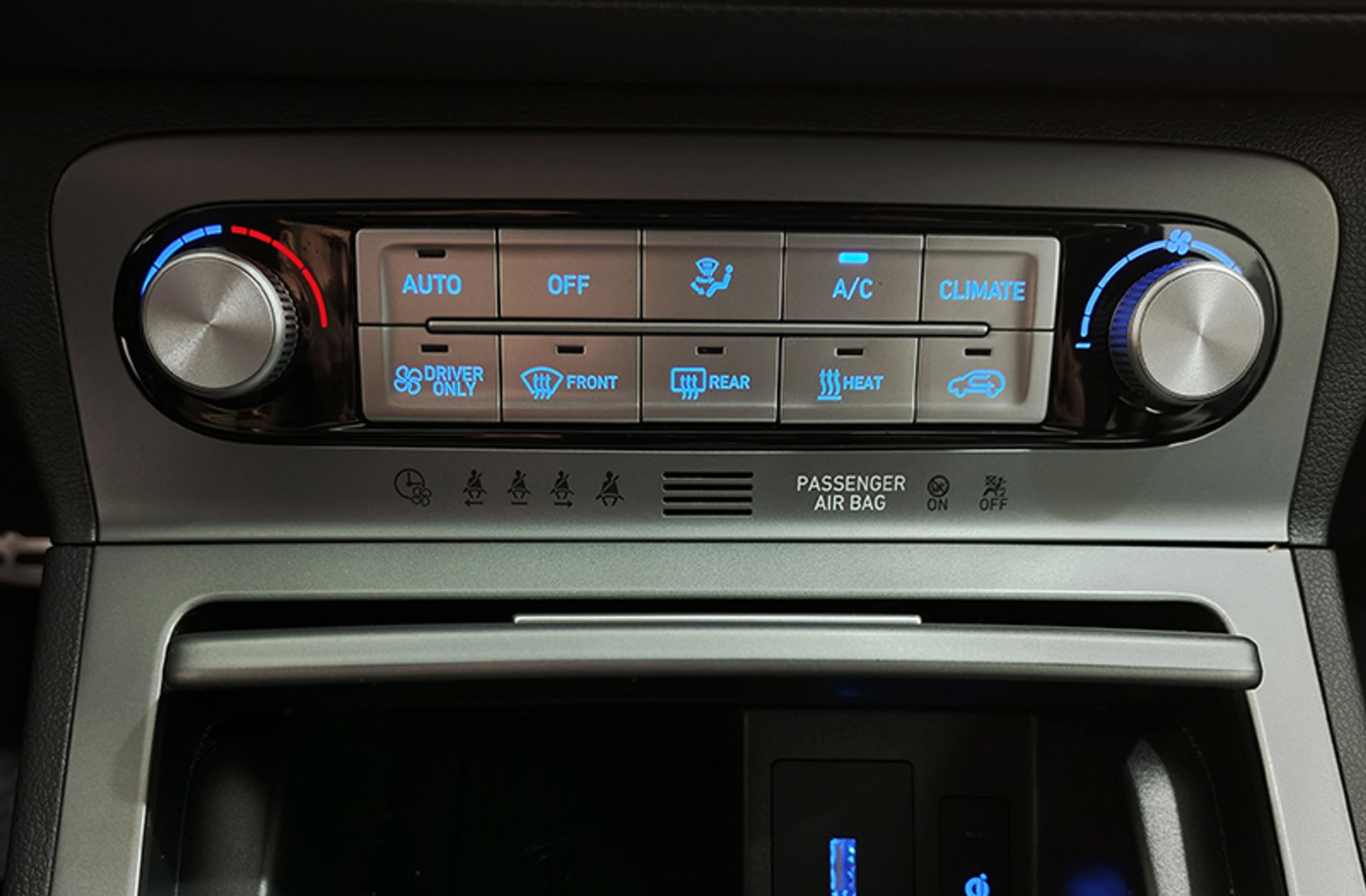 Hyundai Kona EV Tecno - foto 30