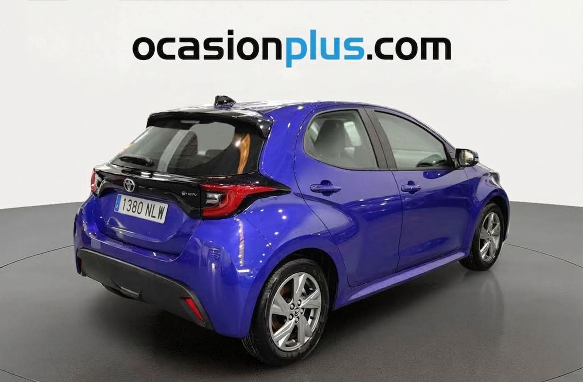 Toyota Yaris 120H Active Plus - foto 4