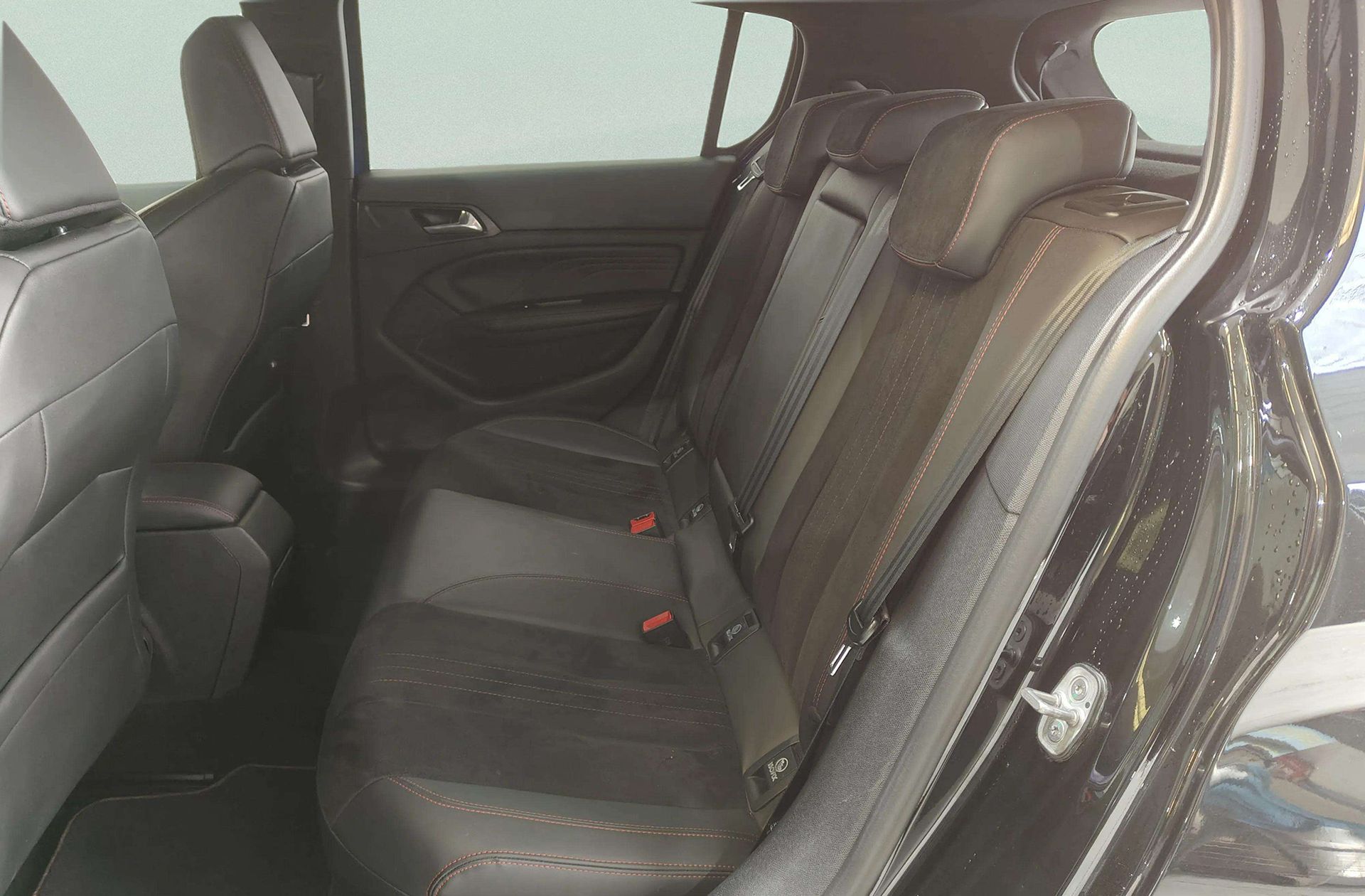 Peugeot 308 GTi - foto 15