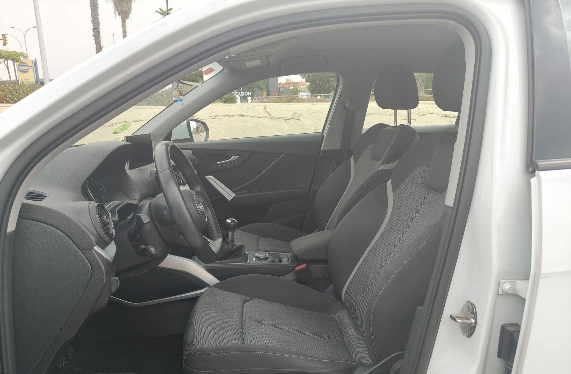 Audi Q2 sport 30 TDI - foto 10