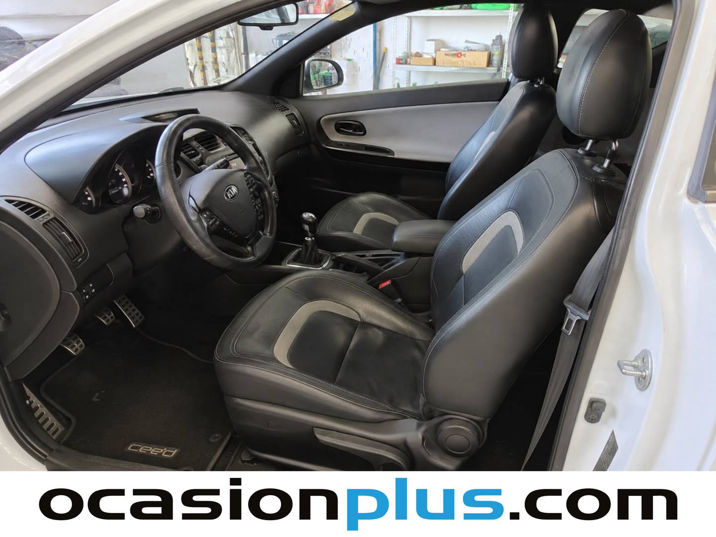 Foto asientos delanteros KIA ProCeed KIA ProCeed 1.6 CRDi VGT Emotion (128 CV)