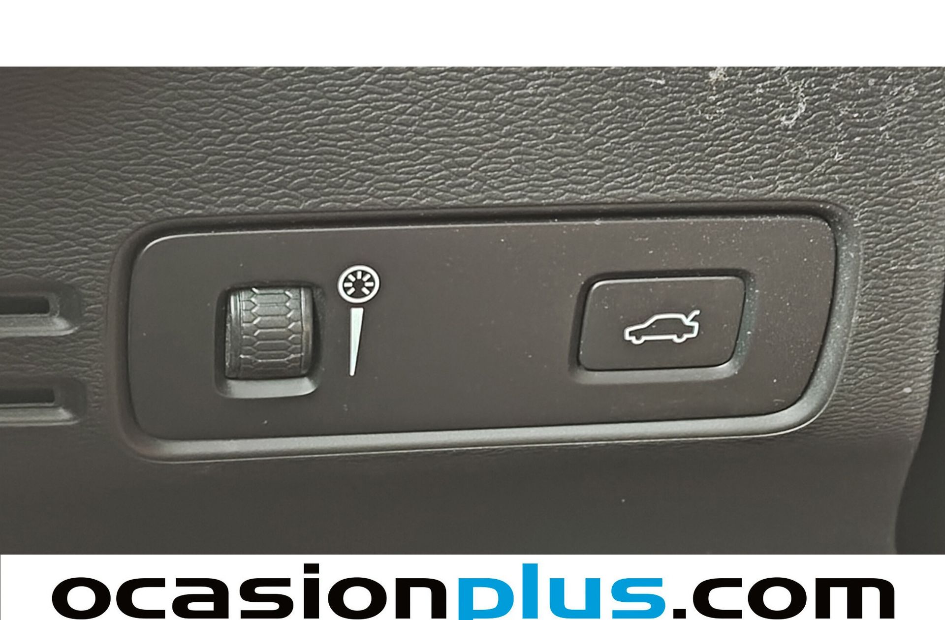 Volvo XC40 T2 Essential - foto 21