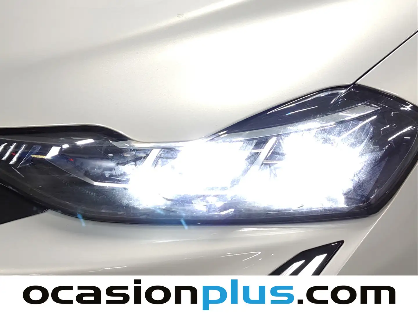 Foto DS DS 3 DS DS3 PureTech 130 Performance Line Auto (130 CV)