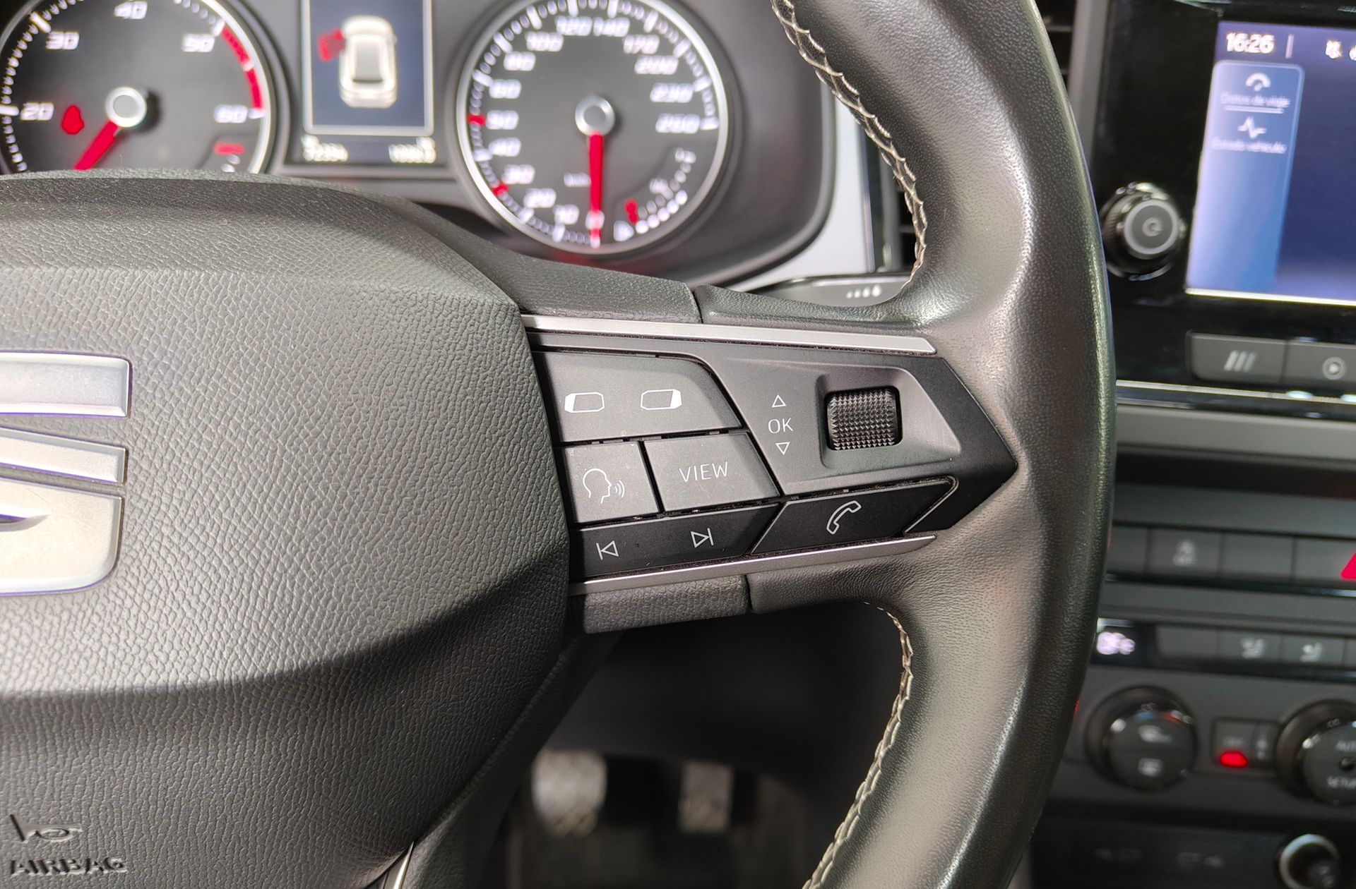 SEAT Ateca 2.0 TDI Reference - foto 24