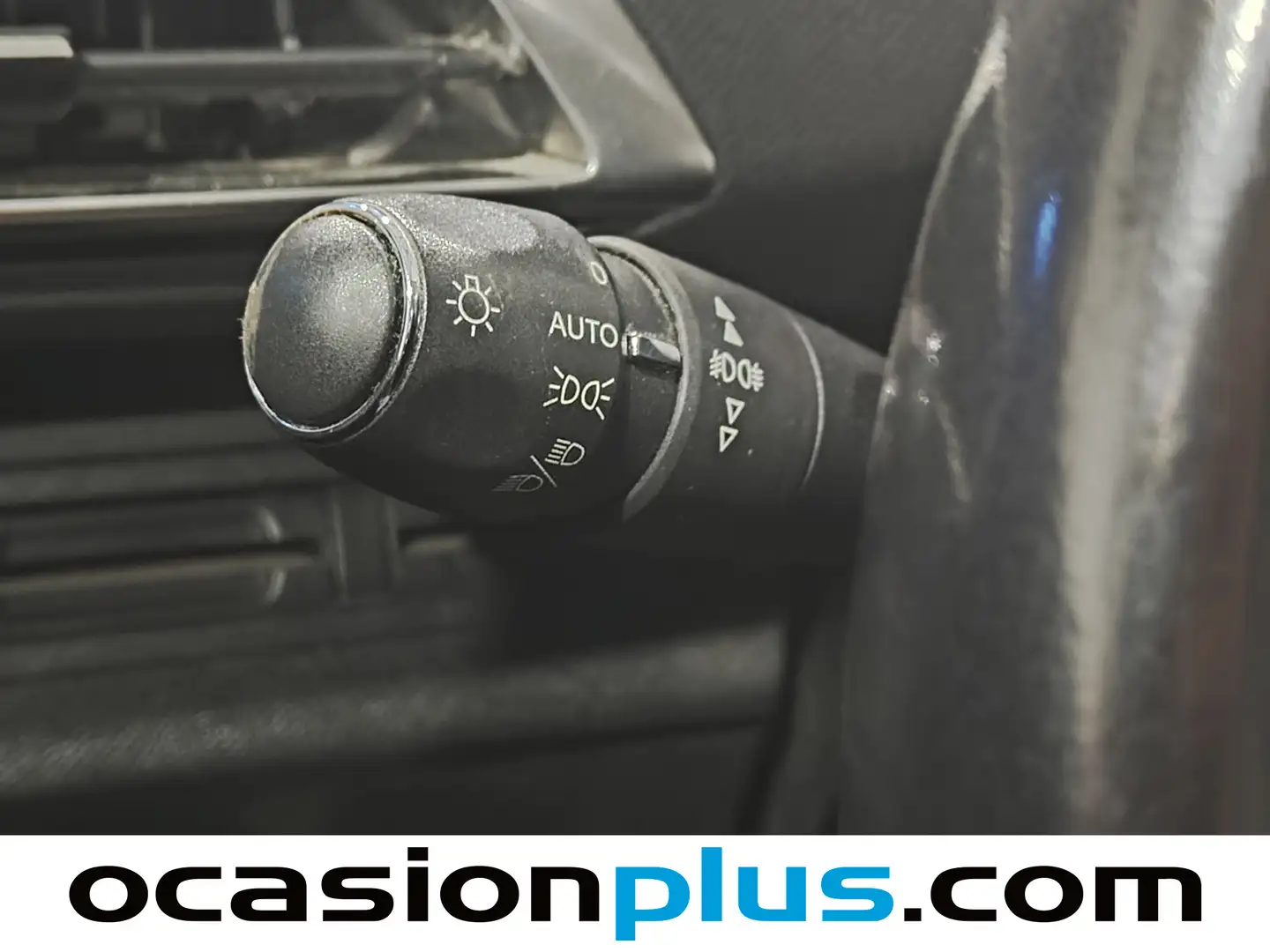 Foto Peugeot 3008 Peugeot 3008 BlueHDI 130 S&S Allure EAT8 (130 CV)