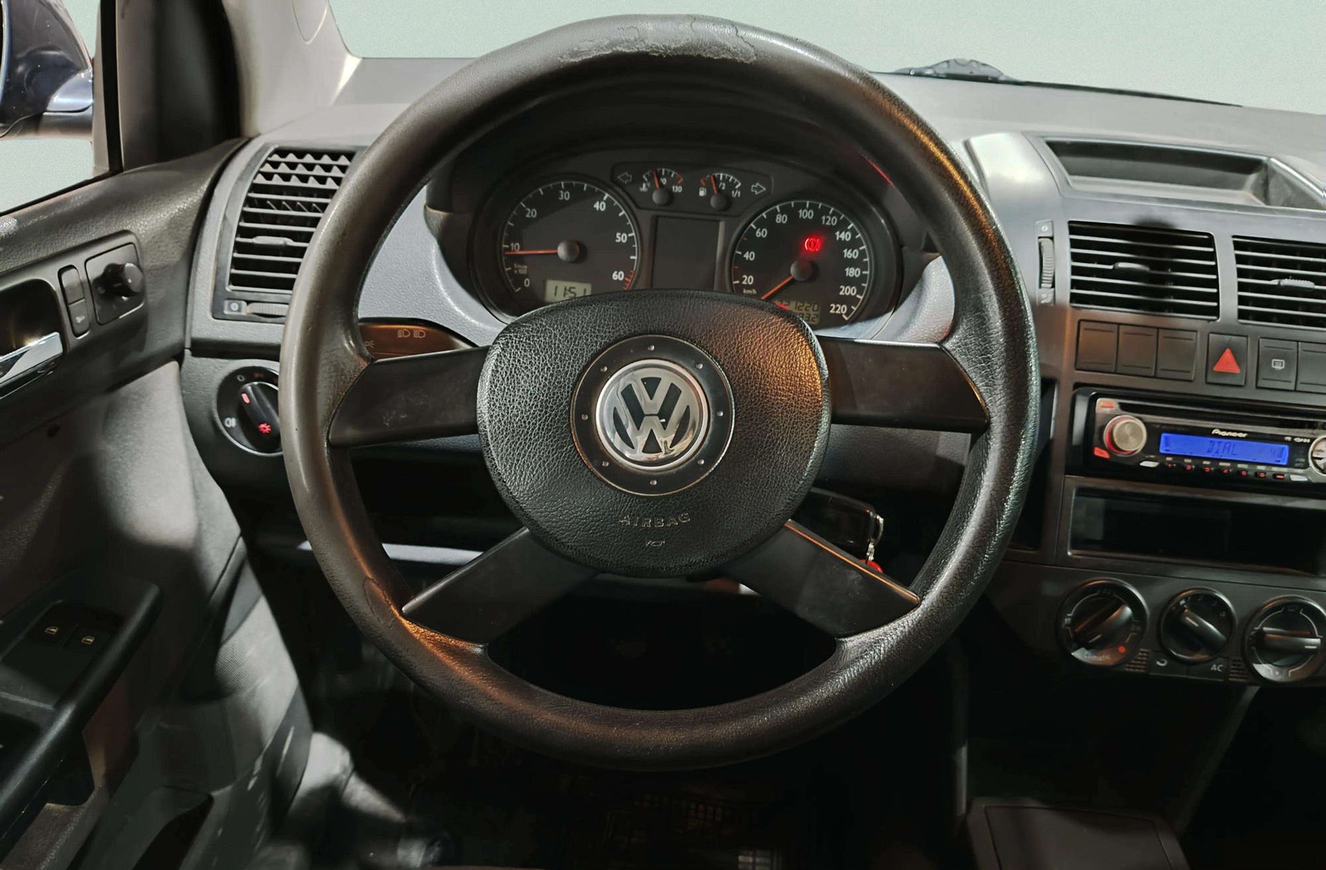 Volkswagen Polo 1.4 Match - foto 17