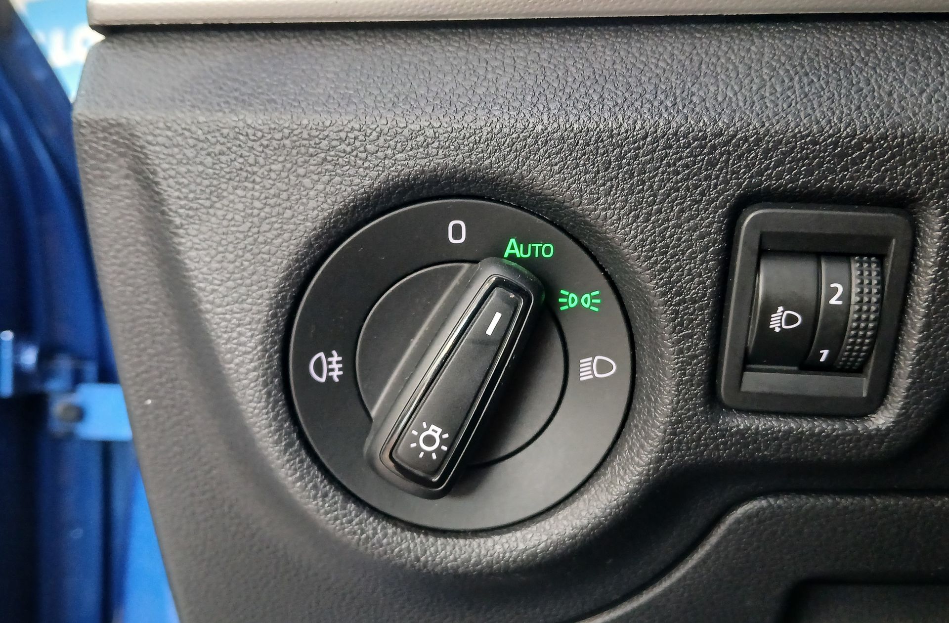 Škoda Kamiq 1.0 TSI Sport - foto 24