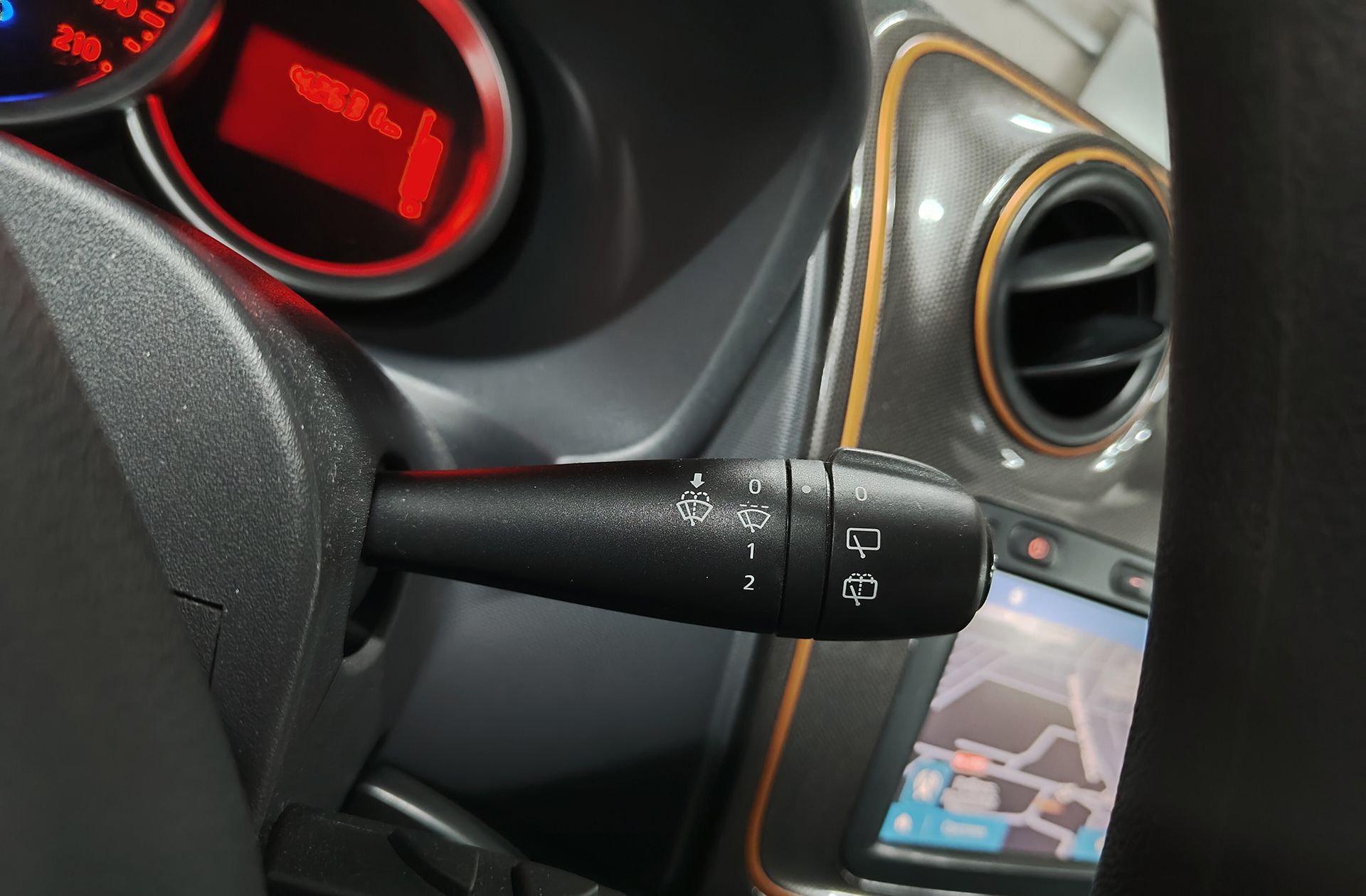 Dacia Sandero Serie Limitada Trotamundos TCe - foto 25