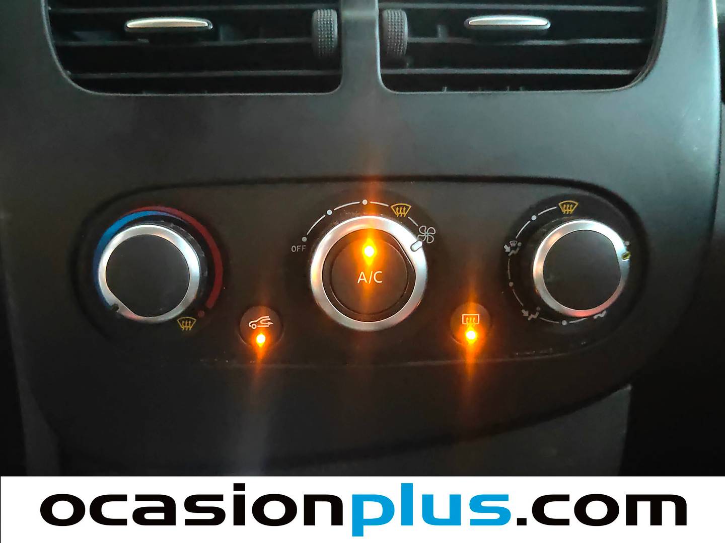 Renault Clio Renault Clio Sport Tourer 1.2 16V Authentique E6 (75 CV) seminuevo