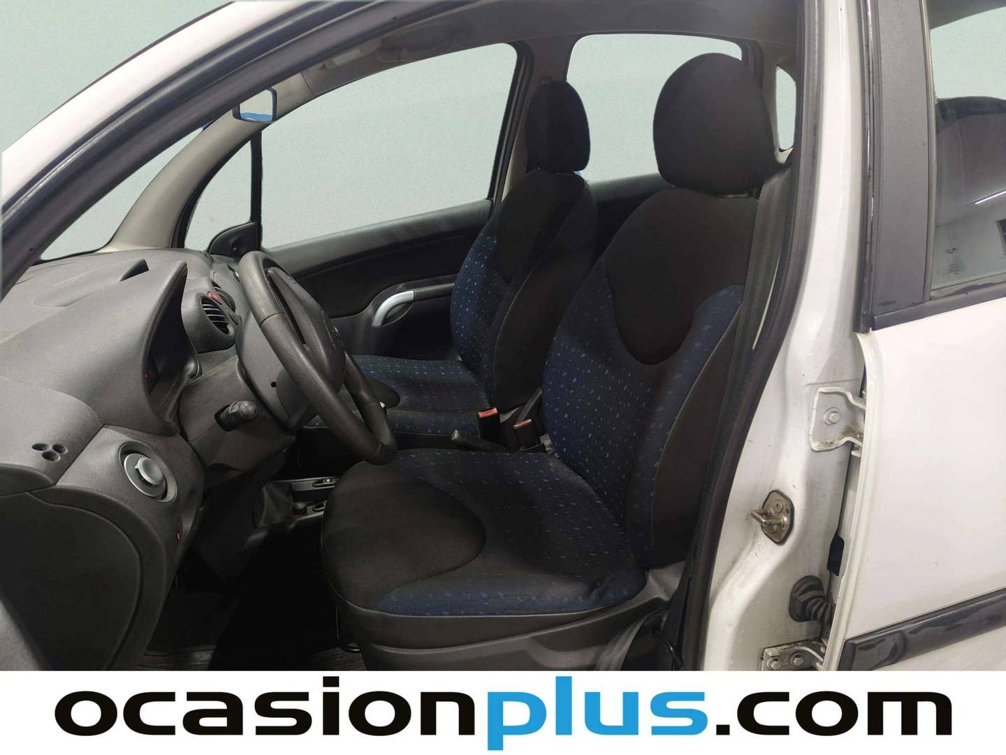 Foto asientos delanteros Citroën C3 Citroën C3 1.4 HDI Furio (70 CV)
