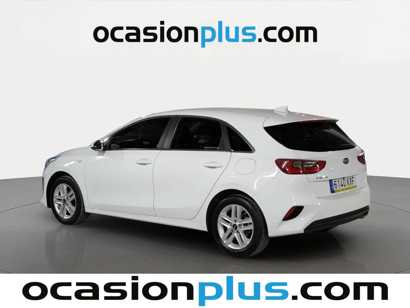 Foto trasera KIA Ceed Kia Ceed 1.4 CVVT Drive (100 CV) izquierda