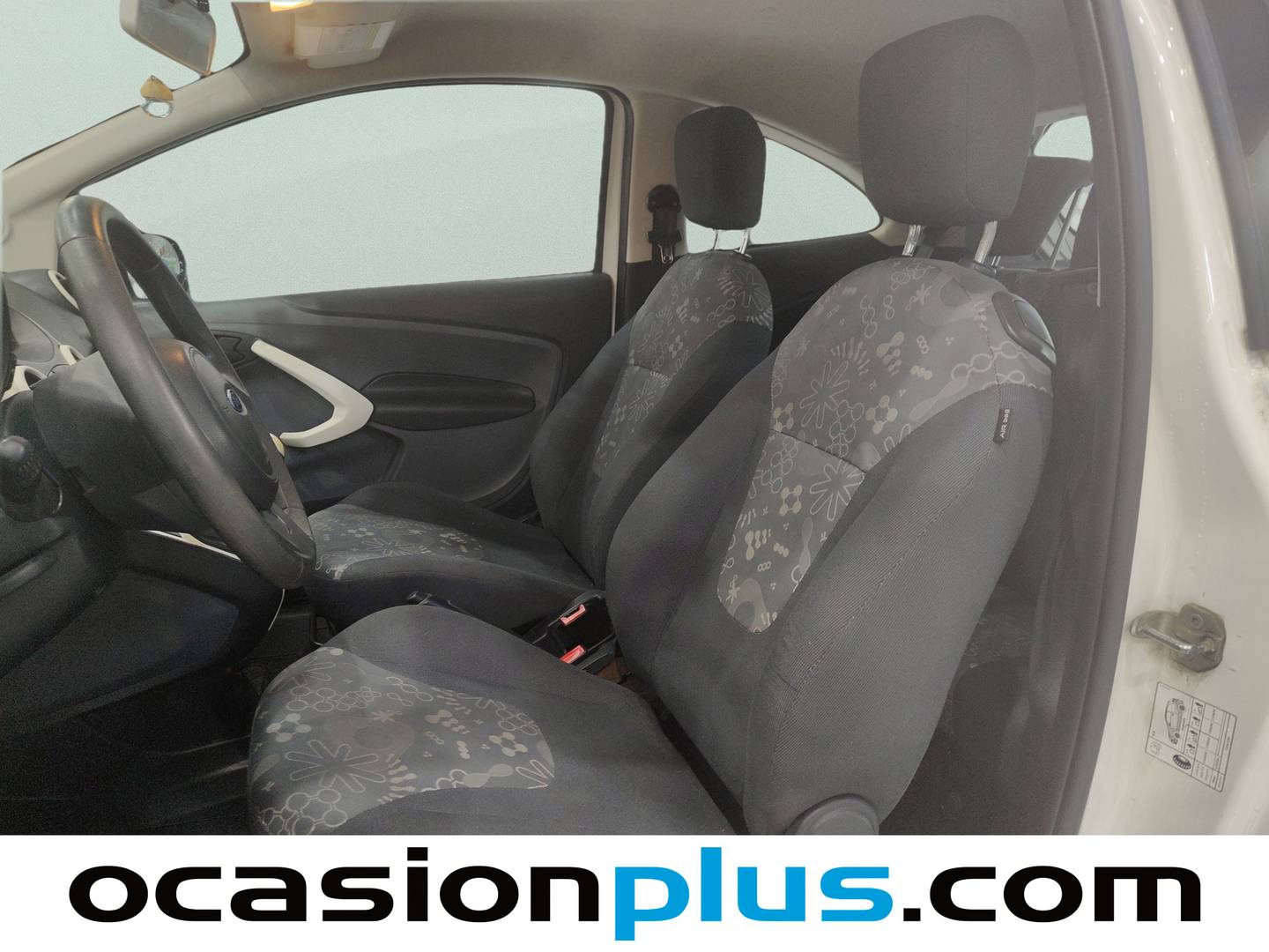 Foto asientos delanteros Ford Ka Ford Ka 1.2 Duratec S&S Urban (69 CV)